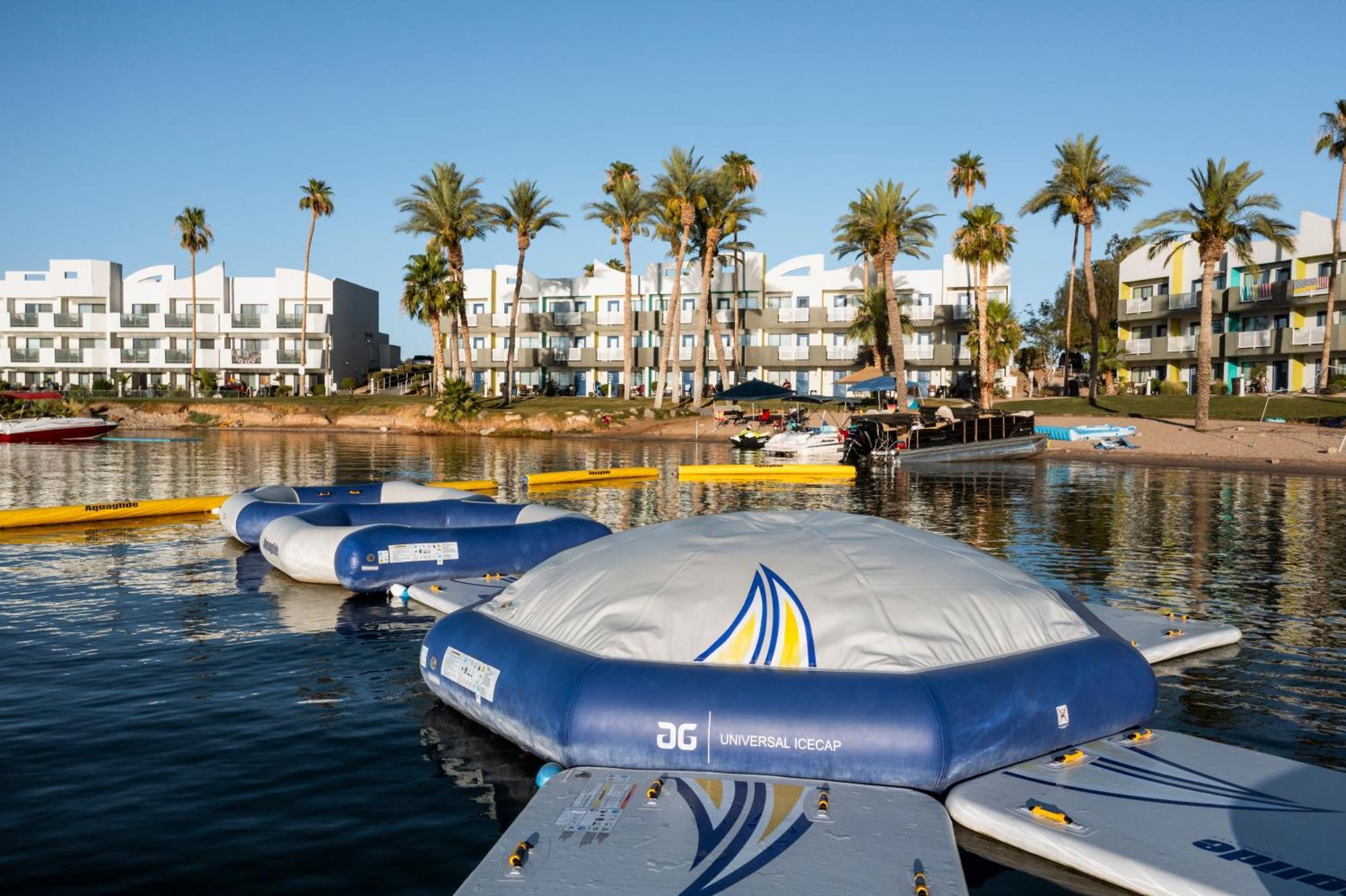 The Nautical Beachfront Resort Лейк Хавасу Сити Екстериор снимка