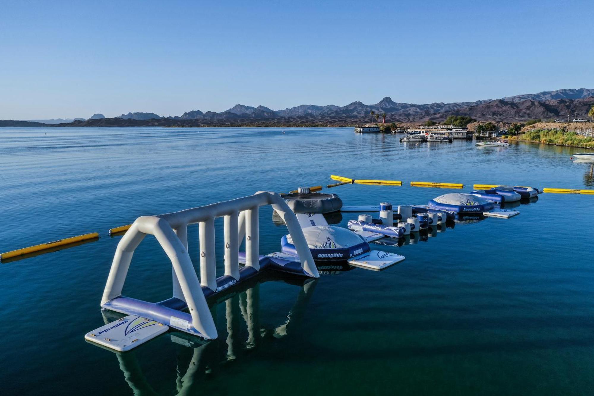 The Nautical Beachfront Resort Лейк Хавасу Сити Екстериор снимка