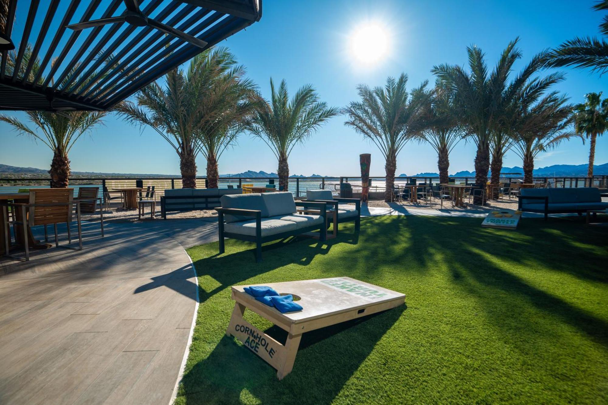 The Nautical Beachfront Resort Лейк Хавасу Сити Екстериор снимка