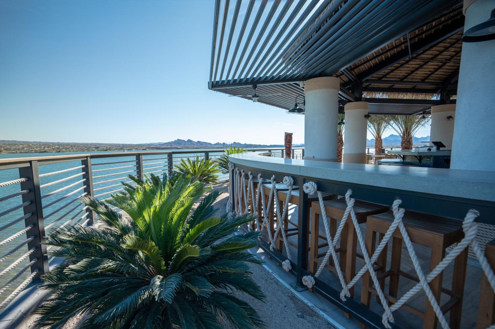 The Nautical Beachfront Resort Лейк Хавасу Сити Екстериор снимка